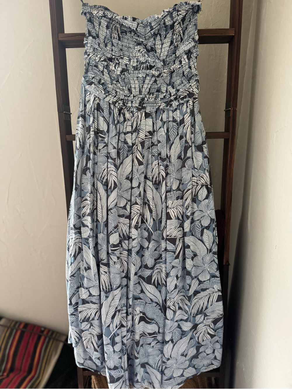 O'Neill Blue & White Smocked Strapless Midi Dress